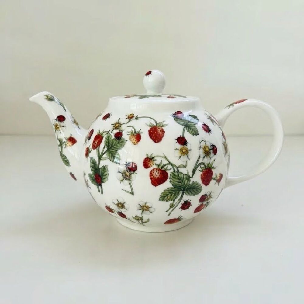 DUNOON Dovedale Strawberry Small Teapot
